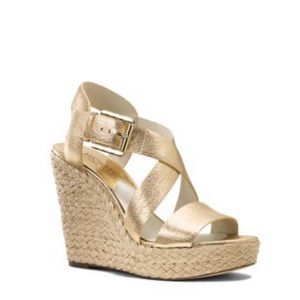 Sz 7 Michael Kors Giovanna Wedges